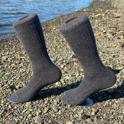 4-Pack Combo – Baby Alpaca Hiking Socks (2 Light Grey, 2 Charcoal) | Trail-Ready Comfort in Both Colors